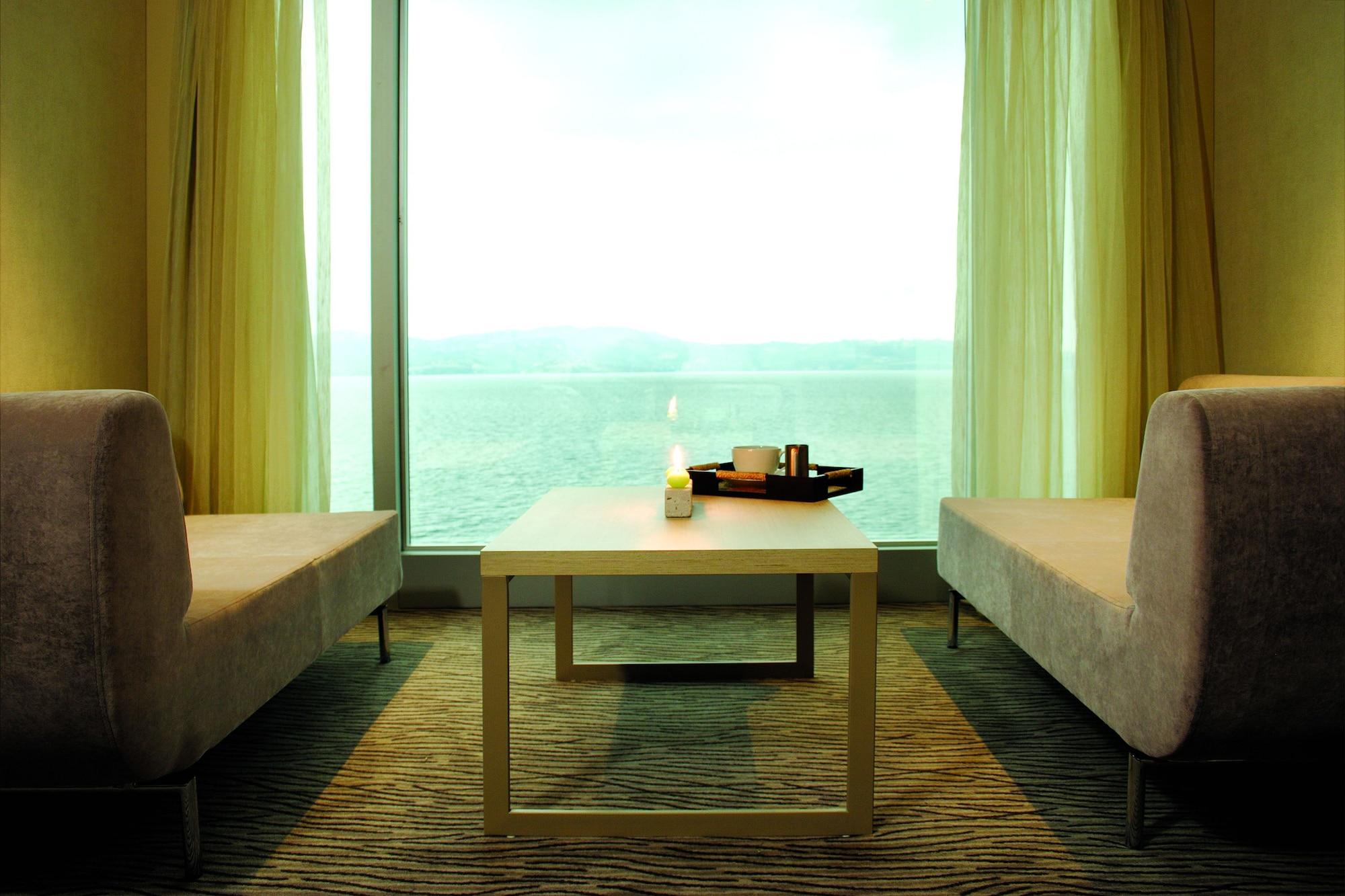Richmond Nua Wellness - Adult Only 5*